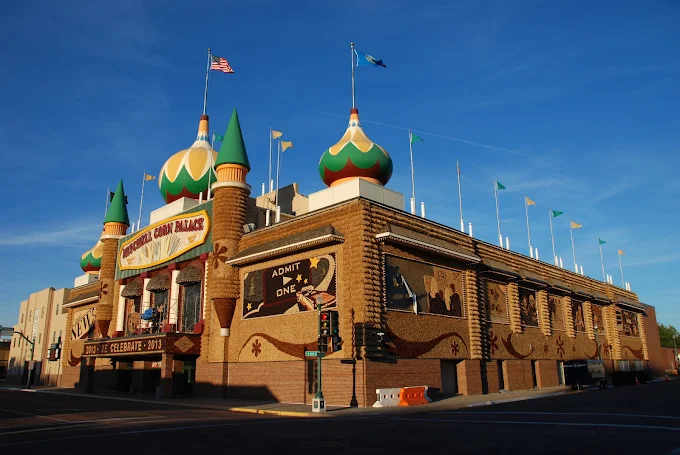 TertiumM's tweet image. Me: Can we go to St. Basil&apos;s Cathedral?
Mom: No, we have St. Basil&apos;s Cathedral at home.

St. Basil&apos;s at home: