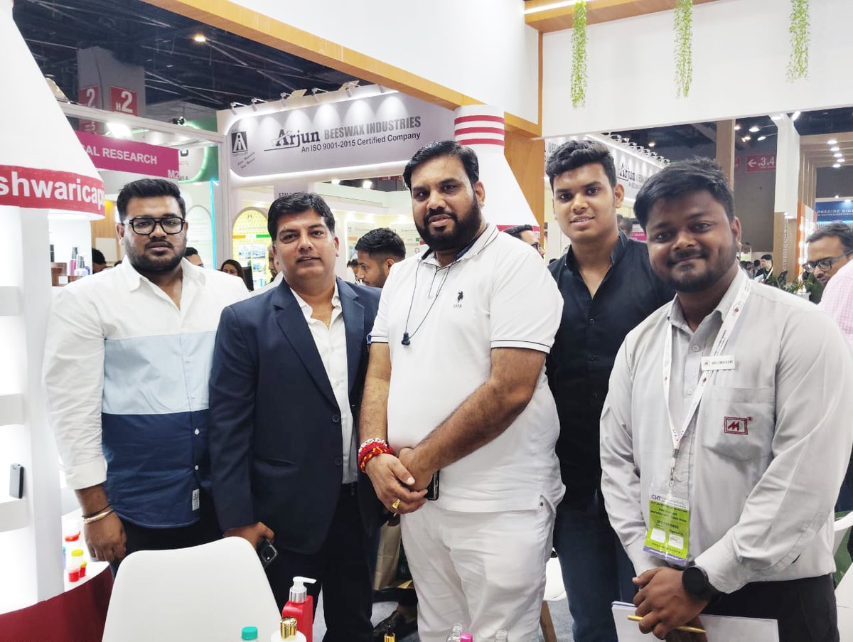 maheshwaricap's tweet image. Day 2 at #CosmoHomeTech2025 live from Pragati Maidan, Delhi! 🚀
Showcasing innovation in every bottle, cap, and closure.
Grateful for the energy, connections &amp;amp; conversations! 💼✨
#MaheshwariCaps #CosmoHomeTech #PackagingSolutions #B2BExpo