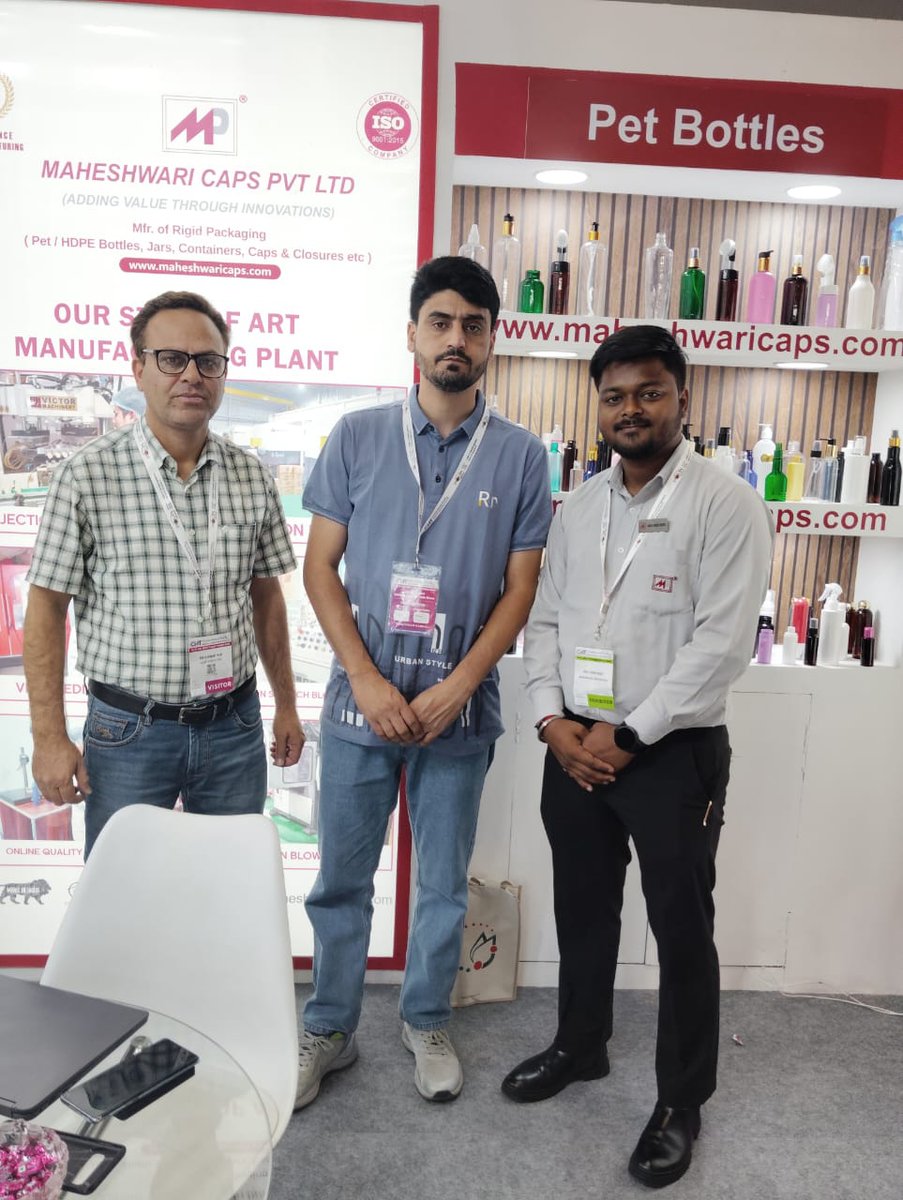 maheshwaricap's tweet image. Day 2 at #CosmoHomeTech2025 live from Pragati Maidan, Delhi! 🚀
Showcasing innovation in every bottle, cap, and closure.
Grateful for the energy, connections &amp;amp; conversations! 💼✨
#MaheshwariCaps #CosmoHomeTech #PackagingSolutions #B2BExpo