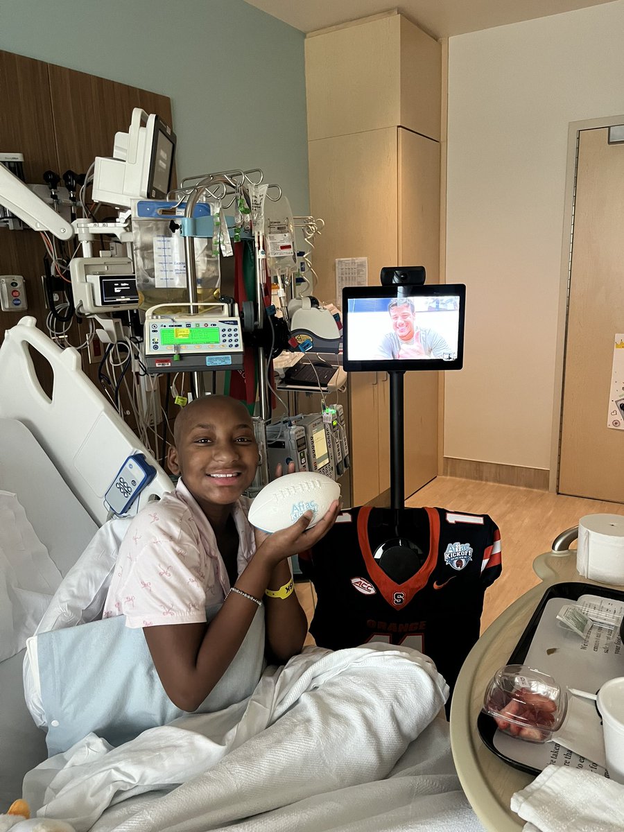 AflacKickoff's tweet image. Yesterday, @CuseFootball got to virtually visit with patients at @ATLPedsHemOnc. Thanks for hangin’ out with us, guys! 

#AflacKickoff