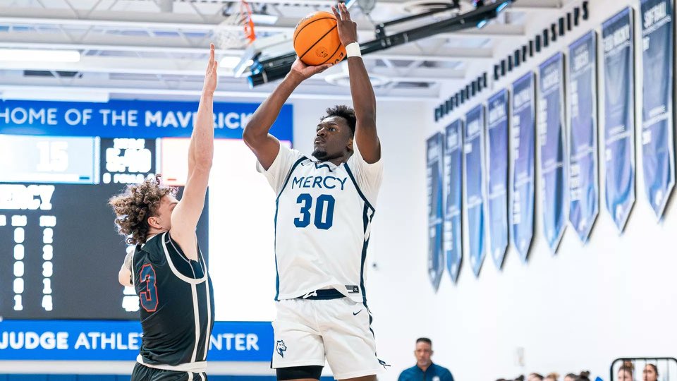 jakelieberman2's tweet image. 6’6 Ethan Robertson out of Pace University will be one of the top D2 players.
Averaged 16.3 points, 6.7 rebounds & 1.3 assists as a freshman last year.
Mis-match nightmare. Name to know.