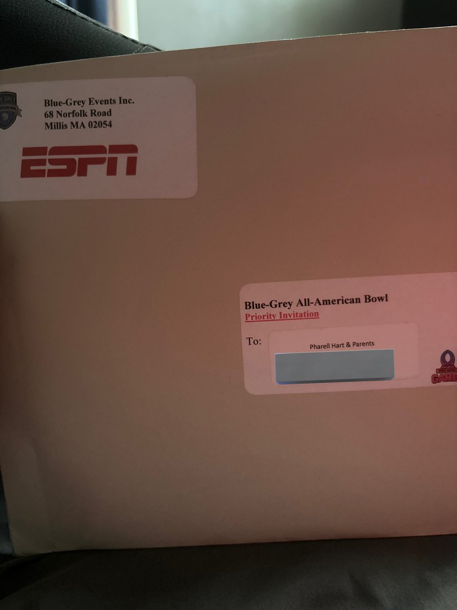 PharellHart6's tweet photo. Very Thankful for the invitation 🙏🏾@BlueGreyFB https://t.co/d2mf5HK2Ft