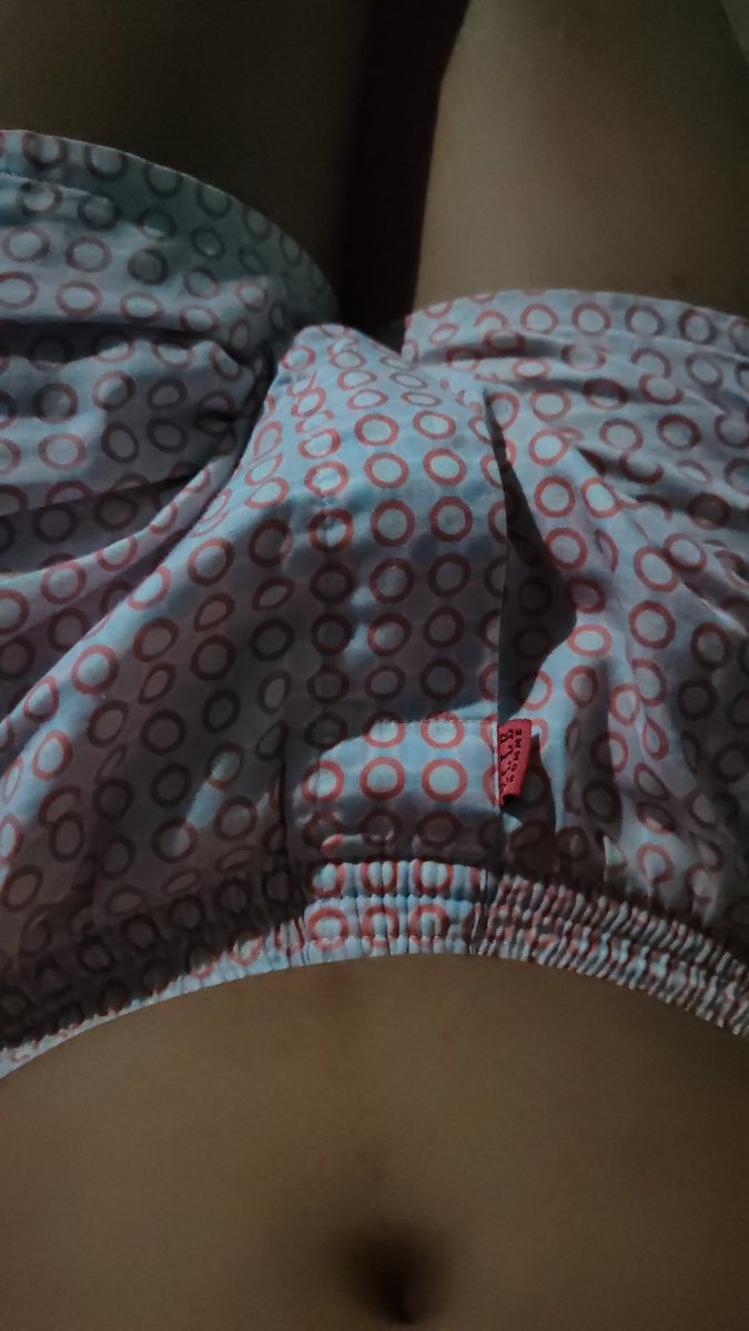 boypaslit1972's tweet image. Hello gys