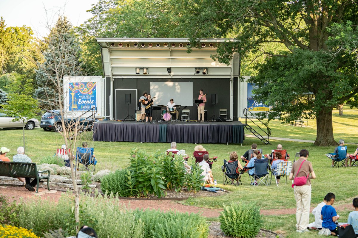 Jazz in the Park is back next week! 🎷🎶

Grab your lawn chairs and refreshments and enjoy live music from Emma Taylor Trio &amp; TromBari.

📅 July 24
⏰ 6-8pm
📍 Morrissey Park

🔗 bit.ly/4nRe4Lh