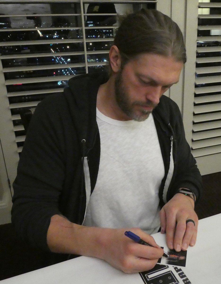 rcg (@rcgdodge) on Twitter photo Alright wrestling folks. Time to put this nonsense behind us.
Here is the picture of <a href="/RatedRCope/">Adam Copeland</a> signing the exact same 1/1 Leaf card!
This card is 11 years old, he’s clearly forgotten.
<a href="/AewCard/">Wrestling Card Guy</a> <a href="/cardfoundpod/">Card Foundation Podcast</a> <a href="/unde_taker/">Unde R. Taker</a> <a href="/dpeck100/">David Peck</a> <a href="/CardPurchaser/">Card Purchaser</a> Alright wrestling folks. Time to put this nonsense behind us.
Here is the picture of <a href="/RatedRCope/">Adam Copeland</a> signing the exact same 1/1 Leaf card!
This card is 11 years old, he’s clearly forgotten.
<a href="/AewCard/">Wrestling Card Guy</a> <a href="/cardfoundpod/">Card Foundation Podcast</a> <a href="/unde_taker/">Unde R. Taker</a> <a href="/dpeck100/">David Peck</a> <a href="/CardPurchaser/">Card Purchaser</a>