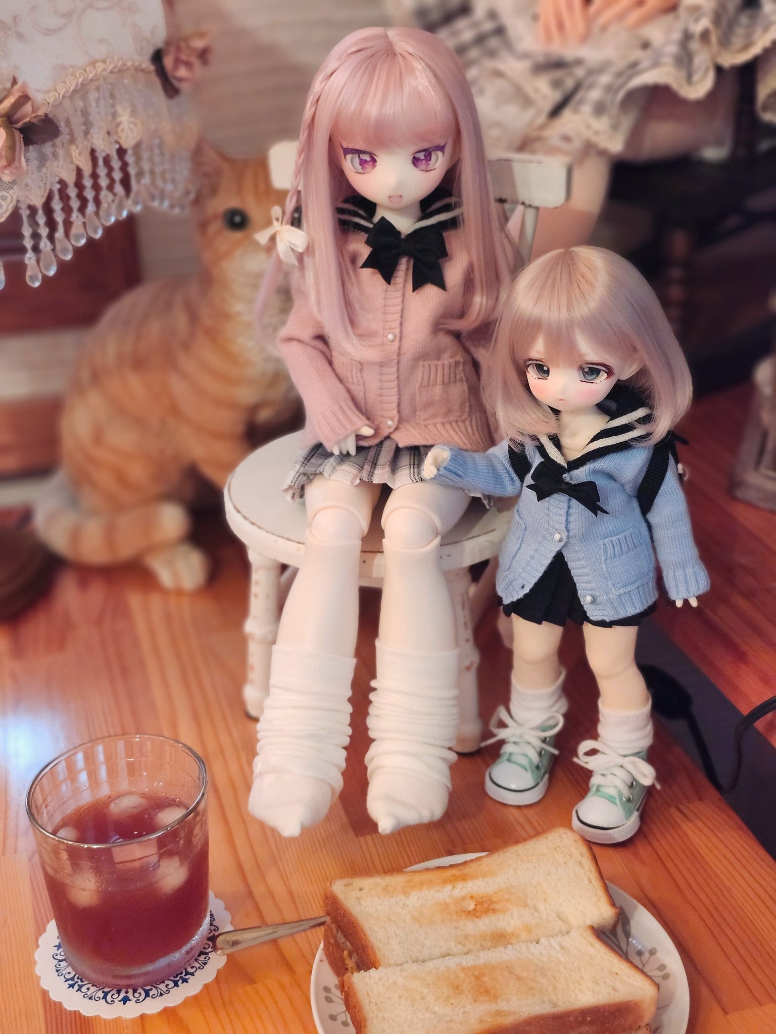 カントリードールぶーちゃん(茶opミニドールぶーちゃん付き) カントリードールハンドメイドお人形ミニドール赤タータン