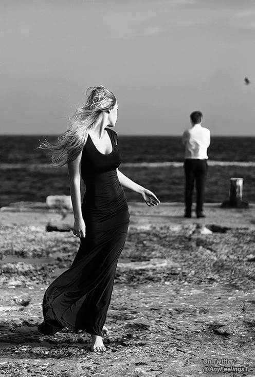AnyFeelings1's tweet image. the worst feeling is watching someone you love slowly stop loving you
