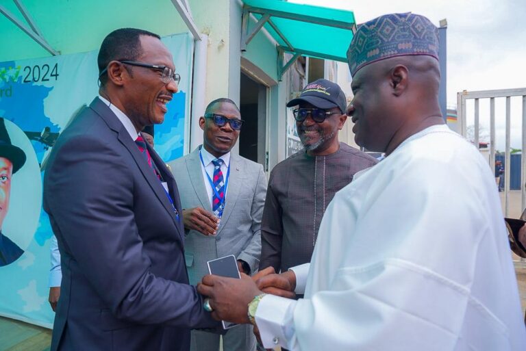 Perm Sec restates FG’s commitment to PPP model in fostering aviation development thetravelport.org.ng/perm-sec-resta… via @The Travel Port 
<a href="/fmaviationng/">Federal Ministry of Aviation and Aerospace Devt.</a> <a href="/FAAN_Official/">Federal Airports Authority of Nigeria</a> <a href="/LOSairport/">Lagos Airport</a> <a href="/NigeriaCAA/">NigeriaCAA</a>