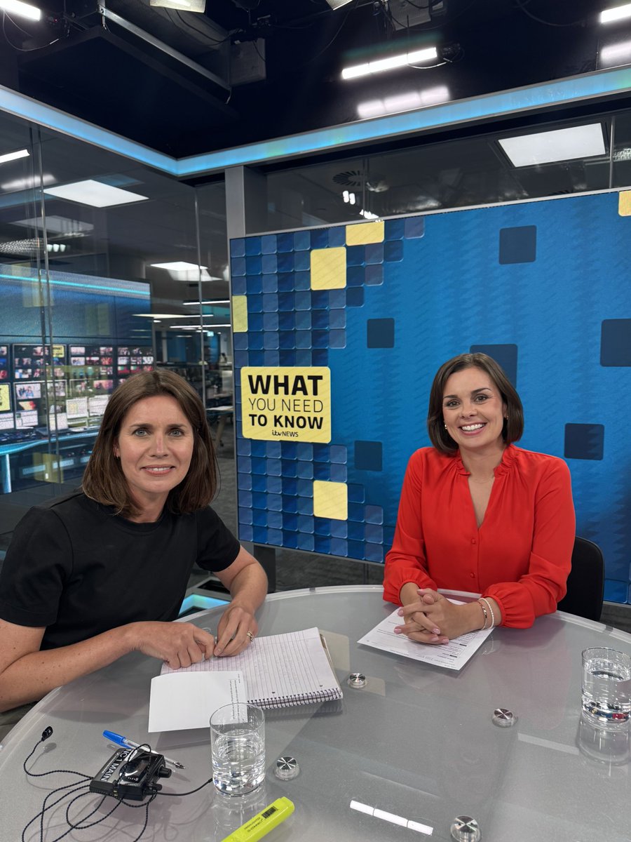 AmyItv's tweet image. A change of studio today ☺️
Excited to be invited on to ITV’s What You Need To Know podcast, which is also filmed for YouTube, in London.
It was to chat about the incredible work of Dani & Gaileen who we filmed for a special piece on alopecia for @ITVX
More to follow 👀