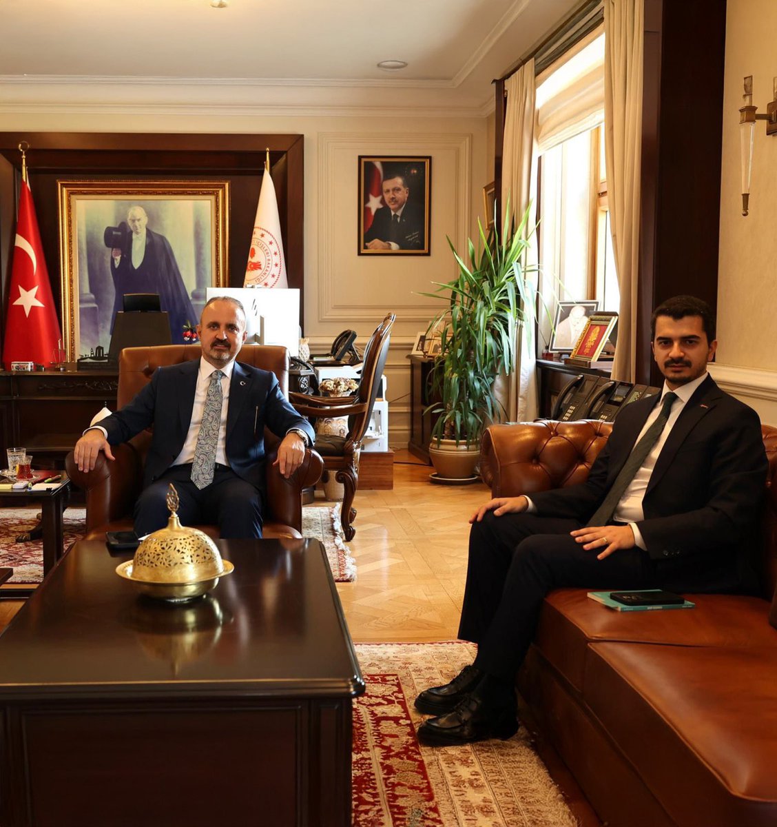 İçişleri Bakan Yardımcımız Bülent Turan’ı makamında ziyaret ettim.

Misafirperverliği için teşekkür ediyorum.