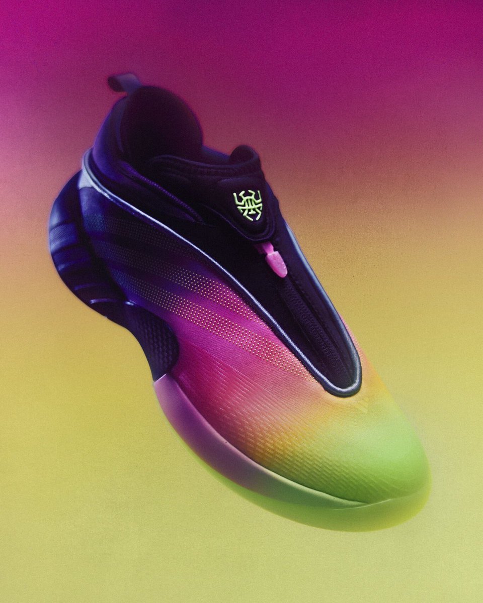 CavsTeamShop's tweet image. TOO NICE 😮💨
Don’t miss out on the latest heat - grab @spidadmitchell newest kicks today! The D.O.N. Issue #7 CAMP available now at Center Court.
@cavs | #LetEmKnow
🔗 cavs.com/shop