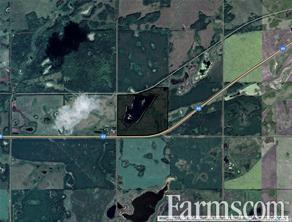 FarmsPrairies's tweet image. 99.99 acre ranch could be yours in St. Phillips, Saskatchewan ⏬
farms.com/farm-real-esta…
Large body of water, mix of bush and tree lines, and perimeter fencing.
#FarmRealEstate