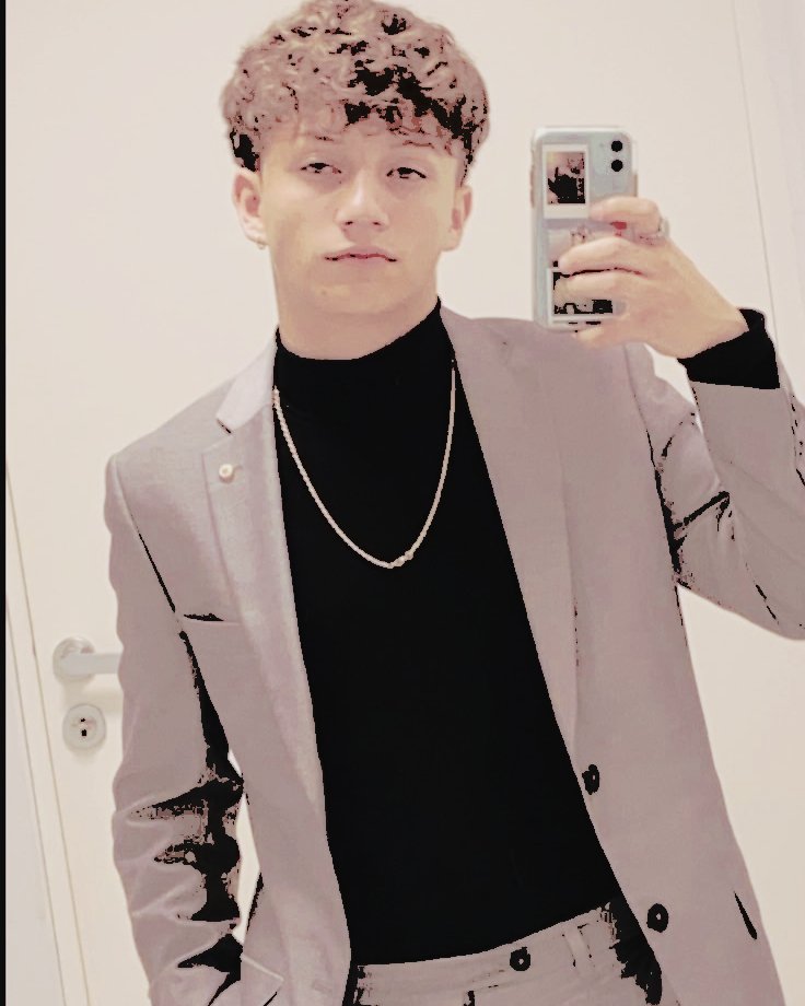 LAMALEZARP's tweet photo. ———— ᪤   * ¿DONDE ESTÁ,
                                DÓNDE FUE?

𝐉𝐎𝐀𝐐𝐔Í𝐍 𝐓𝐄𝐉𝐄𝐃𝐀
᪤   * 26 años | Él | Vive en Casa Maleza, cuarto 4
᪤   * Hace changas, discute en asambleas, y cocina para quien tenga hambre

𝘔𝘈𝘚 𝘐𝘕𝘍𝘖 𝘈𝘉𝘈𝘑𝘖 https://t.co/LbK796fY3K
