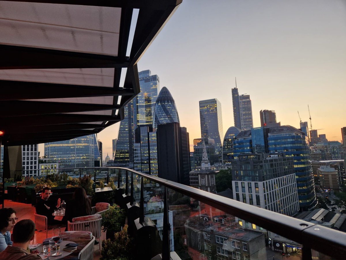 Florattica Rooftop London 📍 <a href="/canopybyhilton/">Canopy By Hilton</a>