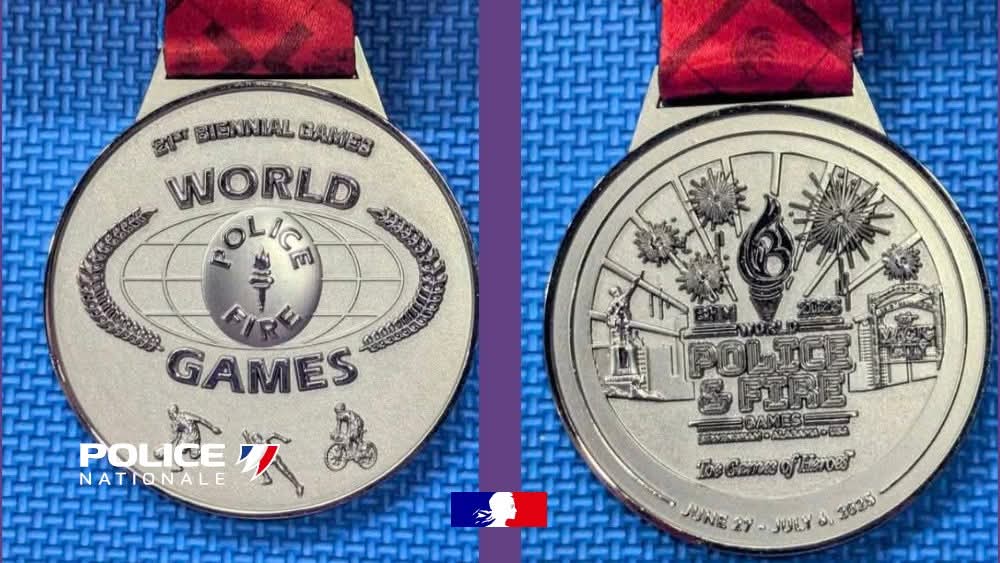PoliceNat59's tweet image. #IlsSontPoliciers | 🥈Alex, décroche le titre de vice-champion du monde de karaté aux World Police and Fire Games 2025 🇫🇷 aux USA ! 🥉
Il incarne les valeurs de discipline, rigueur et dépassement de soi, chères au Karaté comme à la police nationale.