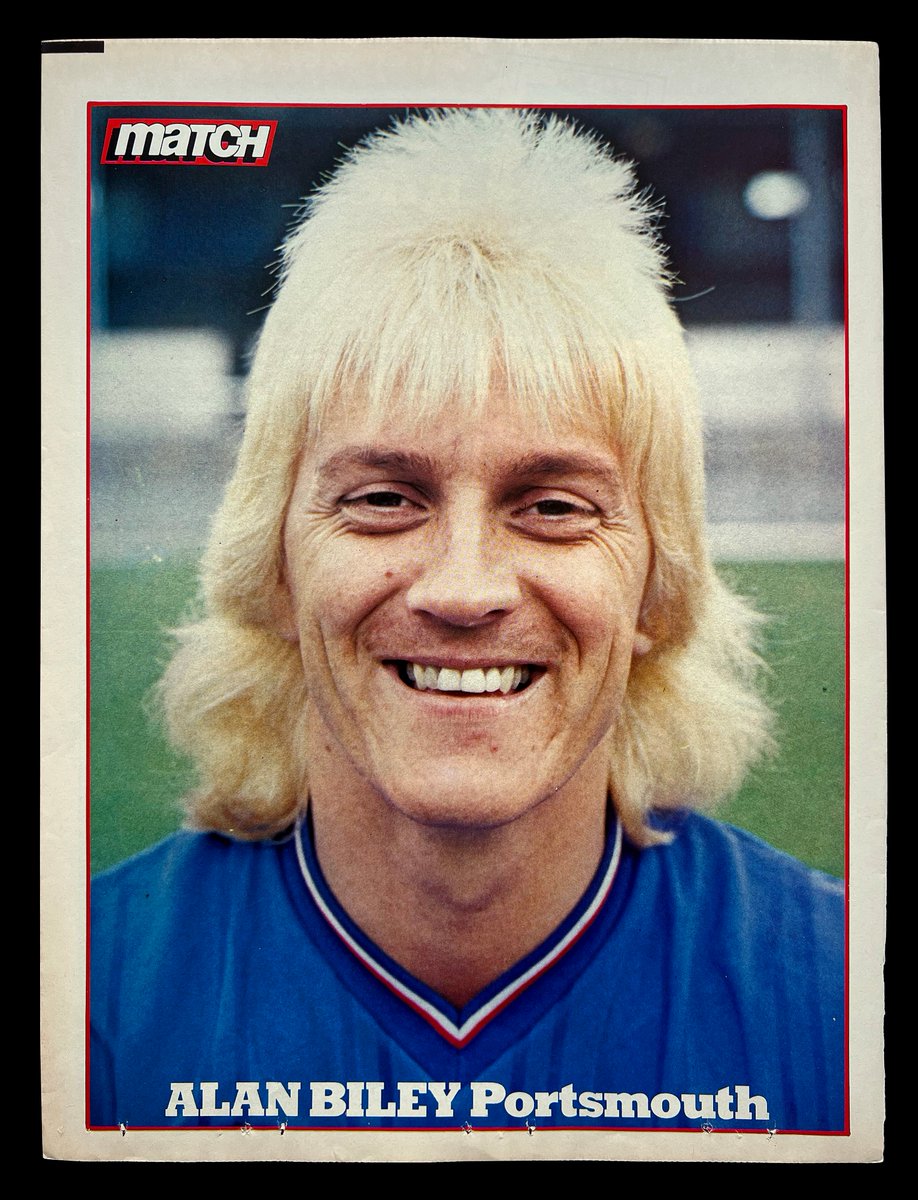 PompeyCards's tweet image. A full page portrait of Alan Biley from Match magazine, November 1983. #Pompey