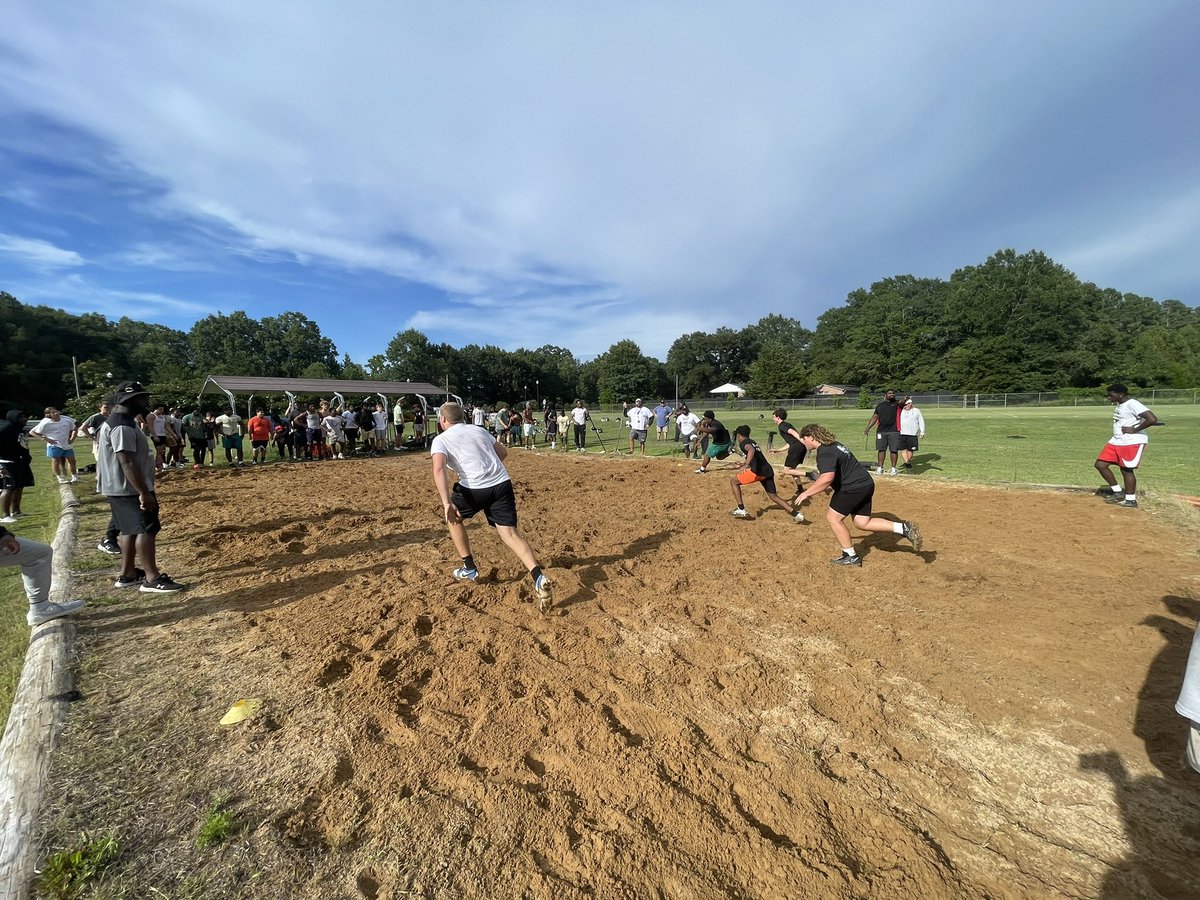 🐶🏈Camden Bulldogs Football tweet media