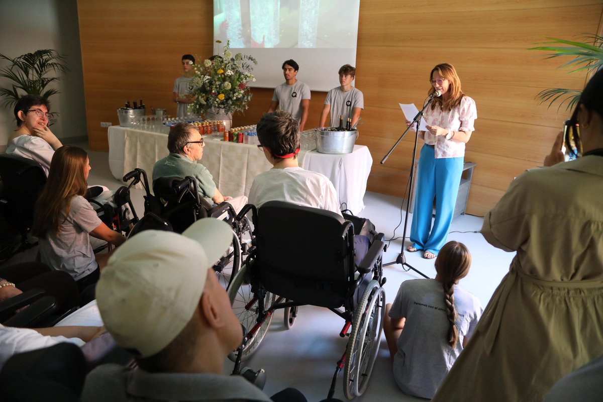 🌱 ¡Hoy es un día especial!
🎉 La Fundación <a href="/apsuriafunda/">Fundacion Apsuria</a> abre las puertas de su nuevo jardín inclusivo en Alcobendas, un lugar para disfrutar y aprender.
👦 Más de 50 años acompañando a personas con discapacidad con atención especializada y cariño. 👏 ¡Enhorabuena!