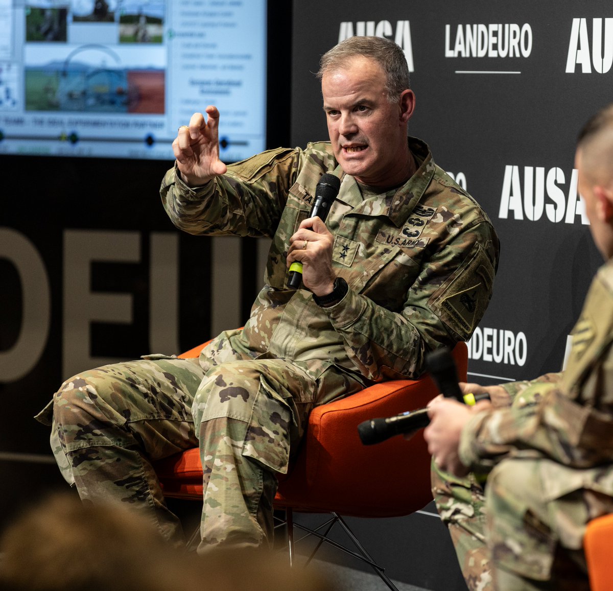 U.S. Army V Corps tweet media