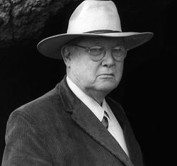 Jack_ElHai's tweet image. Today is the 136th anniversary of the birth of Erle Stanley Gardner, the writer of the Perry Mason mysteries and many other novels and short stories. He is an important figure in my next nonfiction book, forthcoming in 2026.