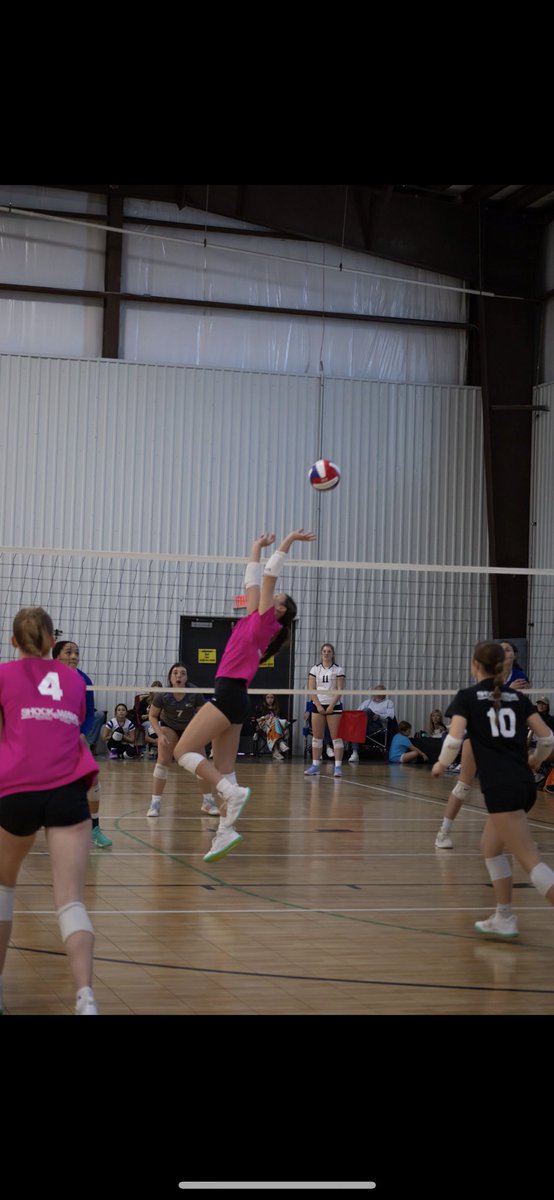 shockwavevba's tweet image. Big Congrats to Ally Orth, setter for 17-Black!!! She has committed to West Point, United States Military Academy to further her academic and volleyball career at the collegiate level!! We are so proud of you, Ally!