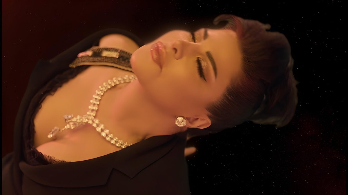 #طز  في كل شي اذاك  اسمع اغنيتي وراح تتخطى وتقول #طز 👑

youtu.be/sAtd-eceHjc?si…