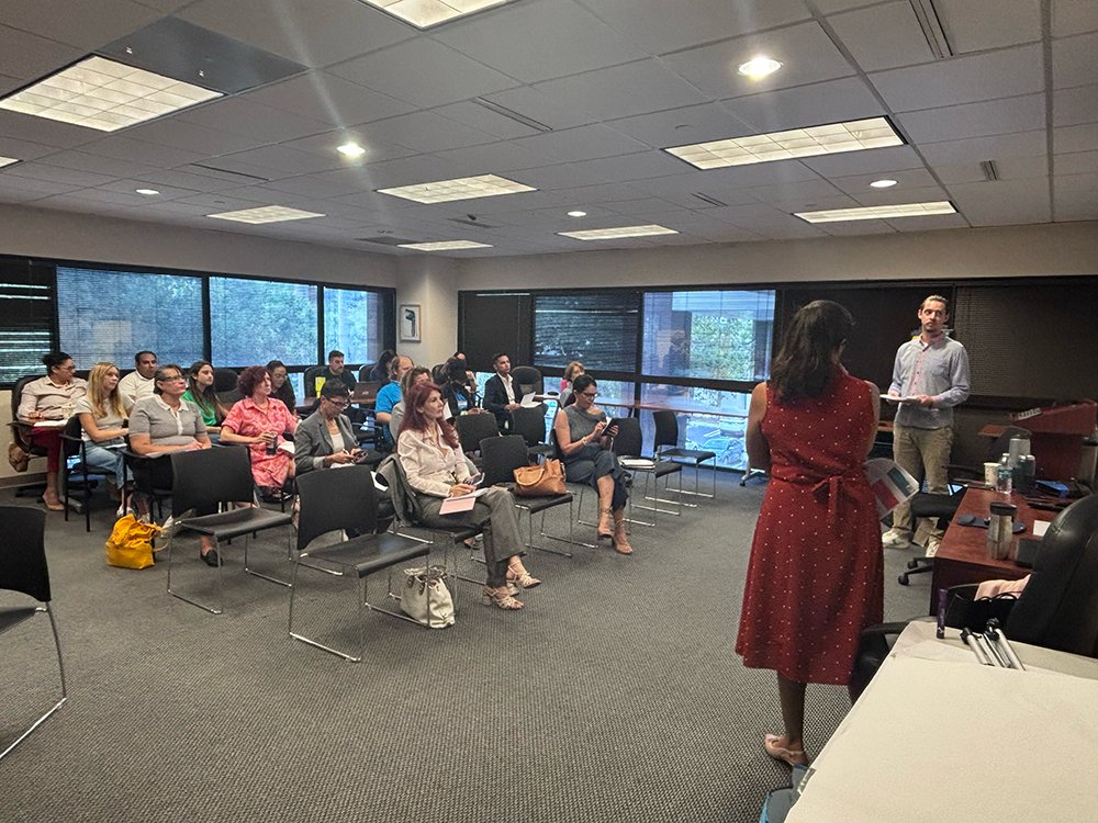 ThrivingMindSF's tweet image. Thank you to Behavioral Science Research Institute - BSRI (Angela Mooss, Jack Vertovec, Joshua Evans and Gabriela Evans) who presented results of our Triennial Needs Assessment during a Town Hall today at our Thriving Mind office in Miami.