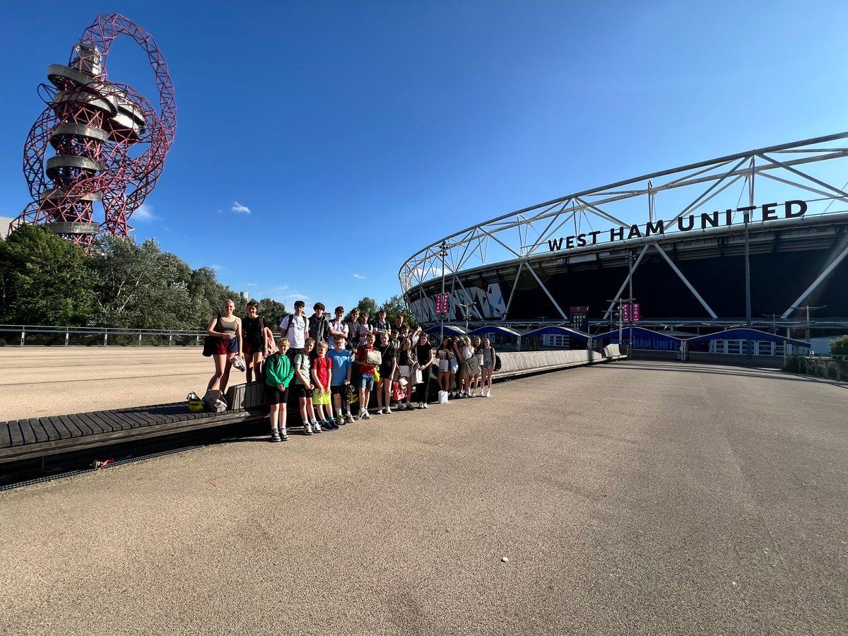 athenalearning_'s tweet image. Students in Years 7–9 at Launceston College enjoyed Adventurous Learning Week, with over 25 epic experiences on offer! From Paris &amp;amp; Disney to surfing, coding, cookery &amp;amp; The Da Vinci Code challenge. Inspiring ambition, kindness &amp;amp; independence #AdventurousLearningWeek #Enrichment