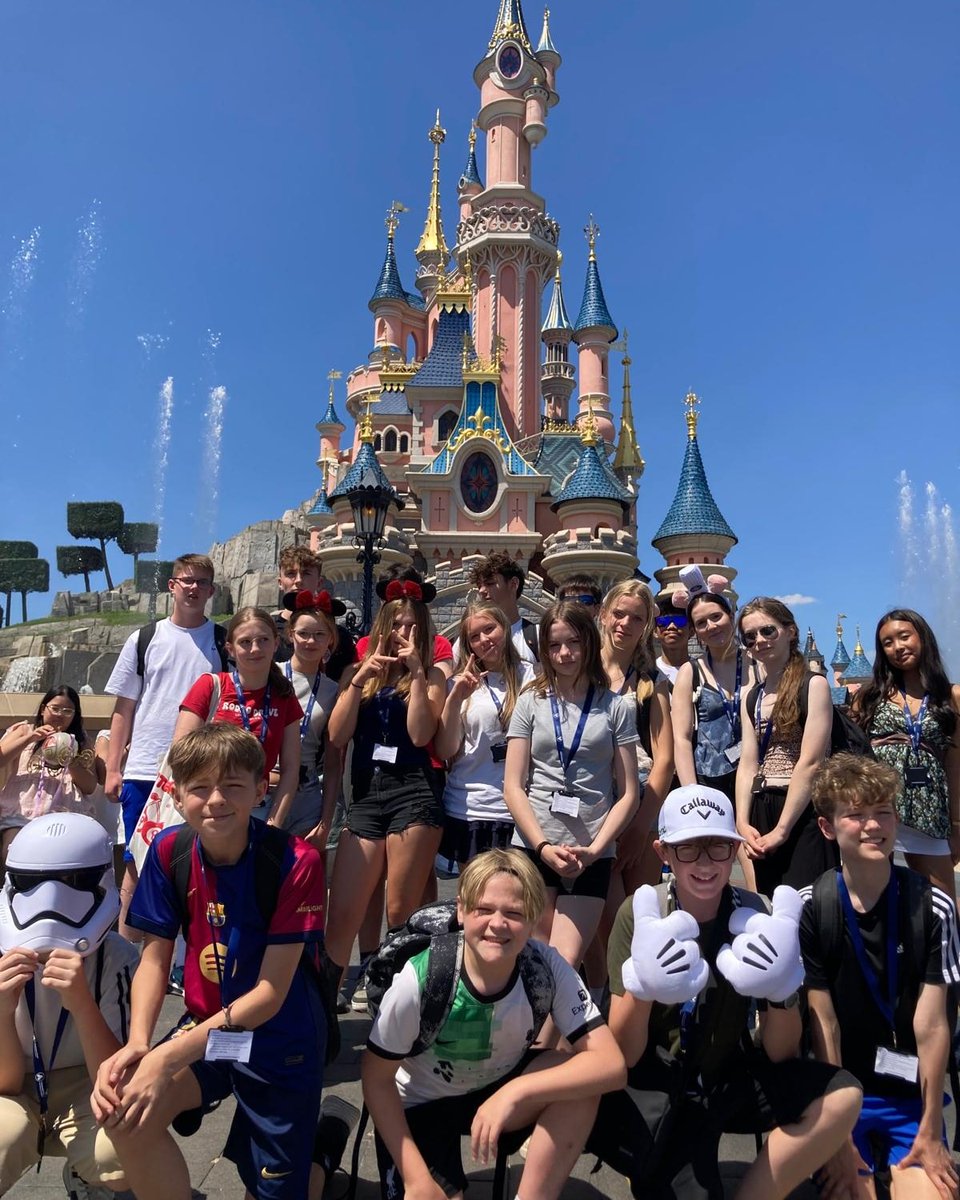 athenalearning_'s tweet image. Students in Years 7–9 at Launceston College enjoyed Adventurous Learning Week, with over 25 epic experiences on offer! From Paris &amp;amp; Disney to surfing, coding, cookery &amp;amp; The Da Vinci Code challenge. Inspiring ambition, kindness &amp;amp; independence #AdventurousLearningWeek #Enrichment