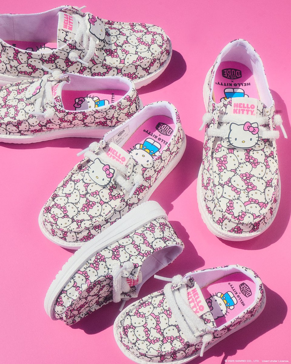 hellokitty's tweet image. Comfy and supercute π New @heydudeshoes are available now! bit.ly/3Iyr4W0