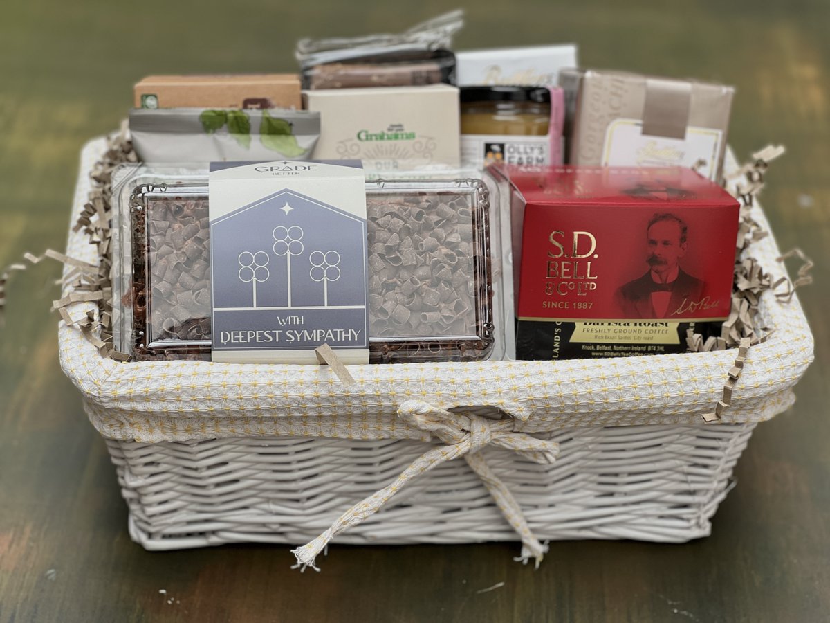BasketsGalore's tweet image. Today's Gift Basket Of The Day is the ''Bereavement Gift"
ow.ly/T18J50WocSI
Follow & RT to enter #prize draw to #win a Gift Basket.
More info via our blog.
#dailydispatch #gifts #competition #giftbasketsrule #sympathygifts #bereavementgifts