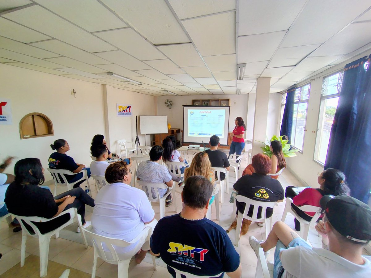 Inicia en Mesitas del Colegio (Bogotá) el Encuentro de Género del Centro con la participación de 20 activistas de las Subdirectivas de Madrid, Soacha,Cota, Chia, Mingueo, Sociedad Portuaria de Buenaventura y Bucaramanga. Para la Construcción de la Política de Género.