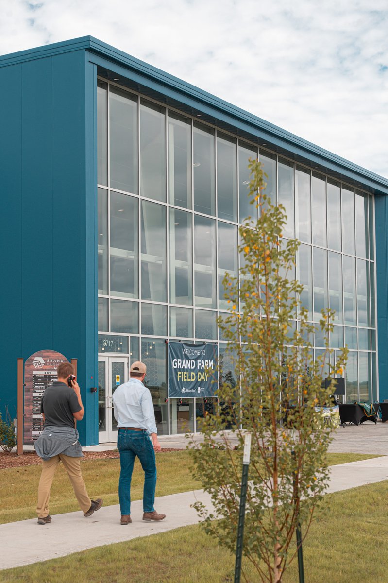 TheGrandFarm's tweet image. We couldn’t have asked for a better Field Day at the Innovation Campus 🌾 Huge thanks to @AnheuserBusch, our partners, @pivotbio, @KWS_Group, @ADMAgriculture, and all of our startups and attendees who joined us. Ag moves forward when we show up and stay curious!