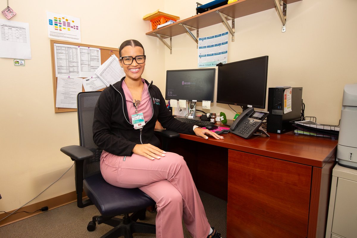 BrownUnivHealth's tweet image. Please join us in congratulating Brianna Vega, a registered nurse with Brown Health Medical Group Obstetrics and Gynecology and recently crowned Miss Rhode Island USA! Learn more about Brianna's journey: brownhealth.org/about-brown-un… Pageant photos @DanGagnonPhoto