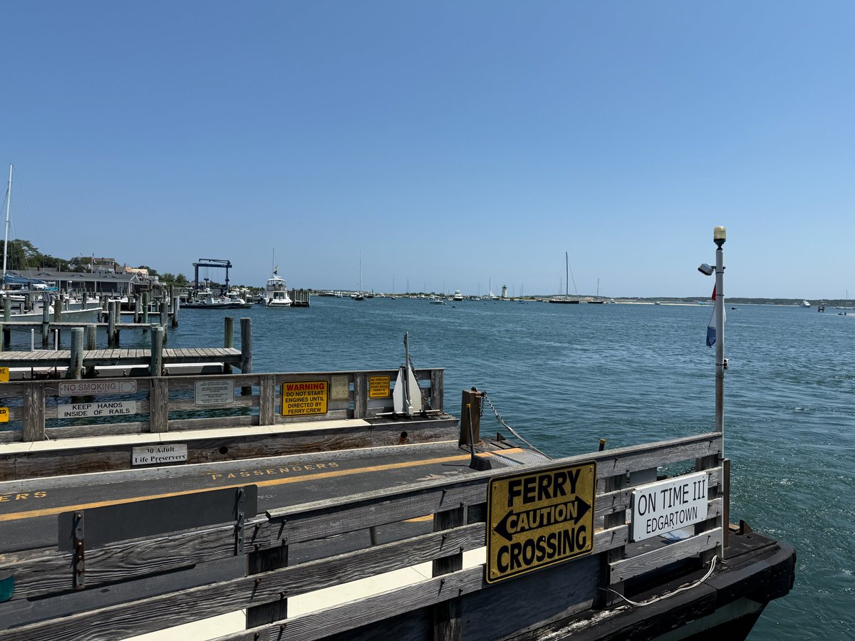 robbloomcw's tweet image. Last week, I was walking around Amity. Just saying. #JAWS #JAWS50