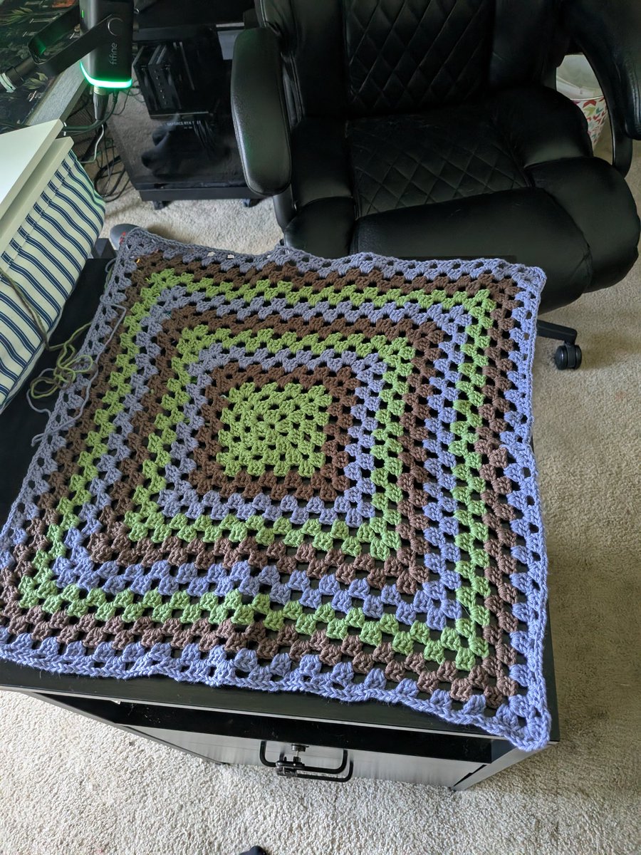 Foxdencreates's tweet photo. Gotta love being hours of work into a project and realizing you need to frog it and start over. Oh well I know I can do it better when I start over https://t.co/xyuWgKnWcU