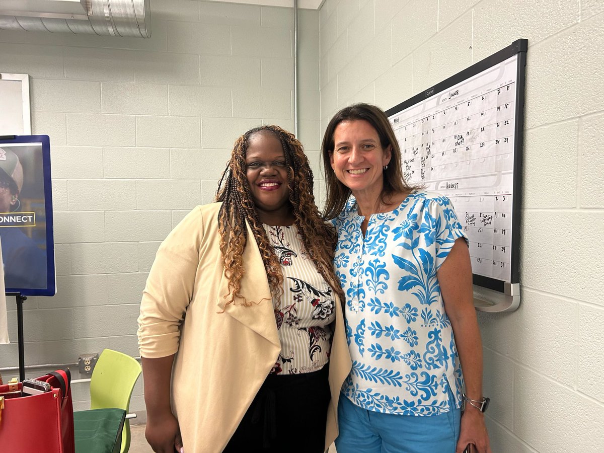 SenatorLeaWebb's tweet image. It was a privilege to be part of the SUNY Reconnect roundtable at Tompkins Cortland Community College (TC3) with SUNY Chancellor King. I’m excited to highlight the SUNY Reconnect program, which will be funded through the NYS FY 2026 Budget.