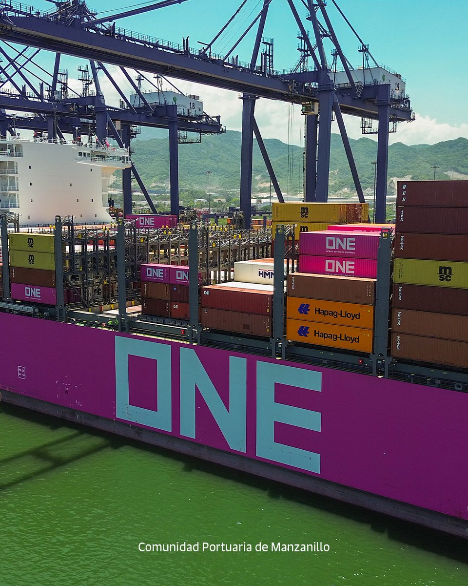 El imponente ONE Spirit en el Puerto de Manzanillo 
Esta impresionante embarcación, que procede del Puerto de Callao, destaca por sus considerables dimensiones: mide 335 metros de eslora y 51 metros de manga