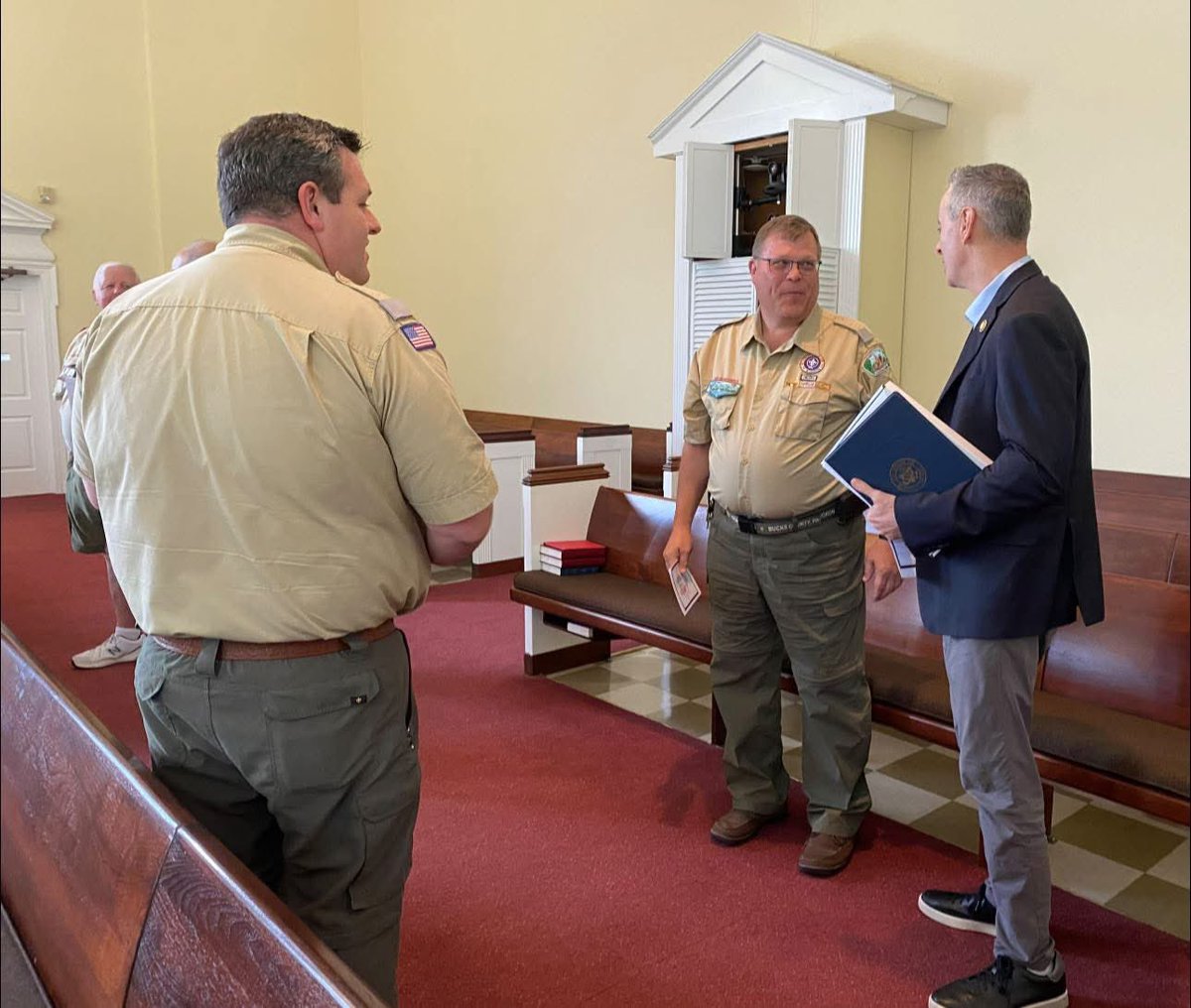 RepBrianFitz's tweet image. Join me in congratulating David Huston II of Troop 3, from Trevose, on earning the rank of Eagle Scout—an achievement that reflects his leadership, character, and commitment to service.
David took on a project that brought lasting value to Morrisville Intermediate…