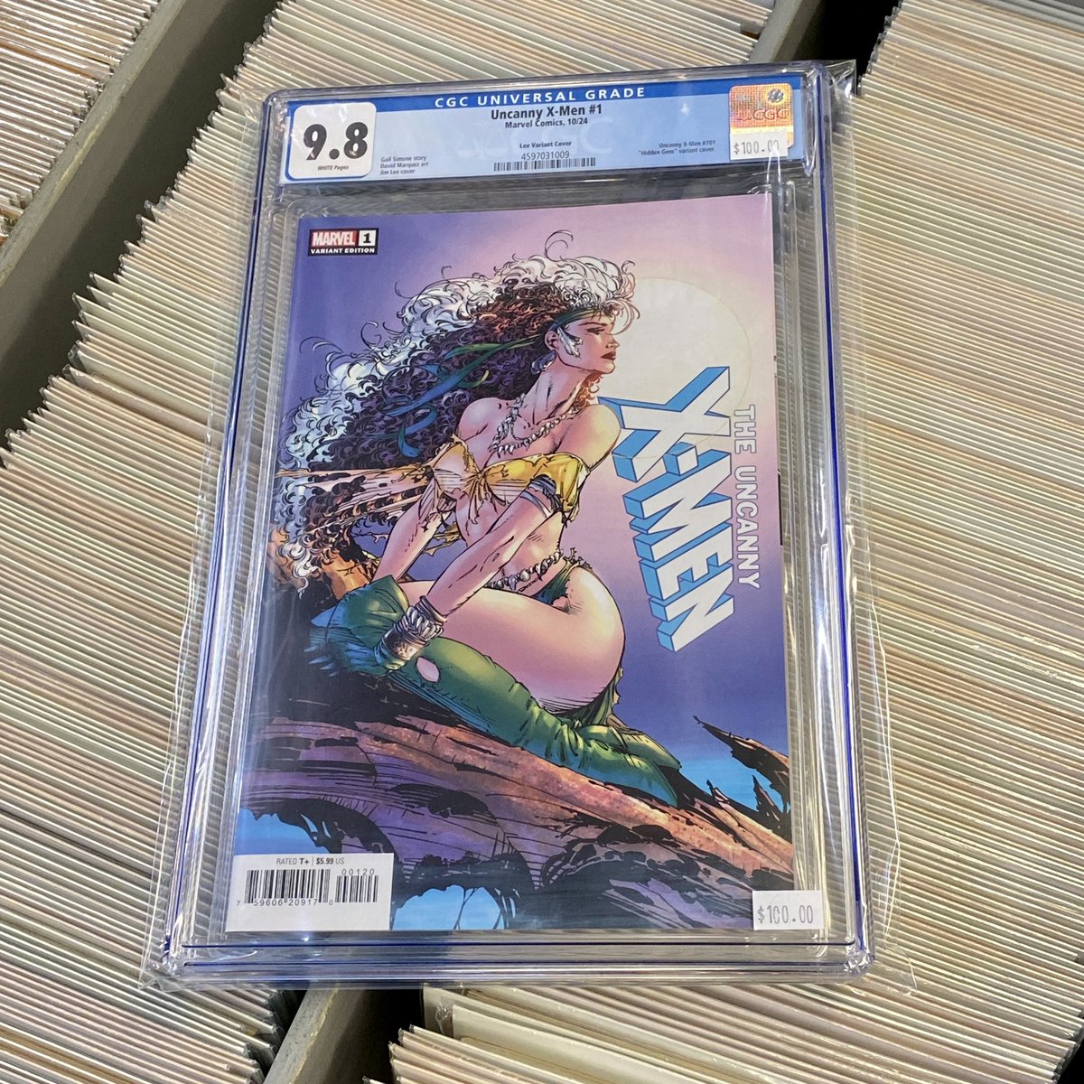 NowOrNeverComic's tweet image. We got this batch of books back from CGC just in time, adding another 20 graded books to the bins (all 9.8s!) with less than a week until Comic-Con. More new stuff going out every day!