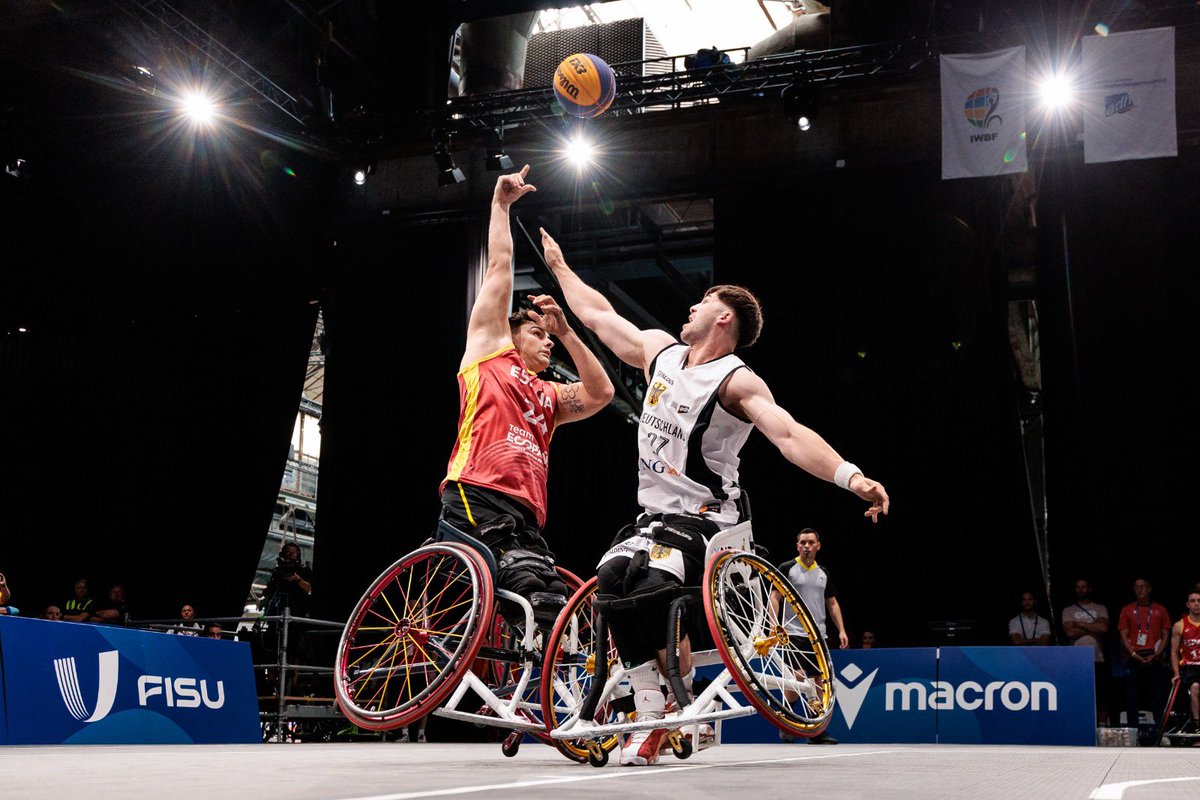 ¡Gran primer día del #TeamEspaña en los Juegos Universitarios Mundiales de Verano! 

🏀 El equipo masculino de baloncesto 3x3 vence a la anfitriona Alemania y a Gran Bretaña en sus dos partidos de la fase de grupos disputados hoy. 

¡Enhorabuena! 👏🏻