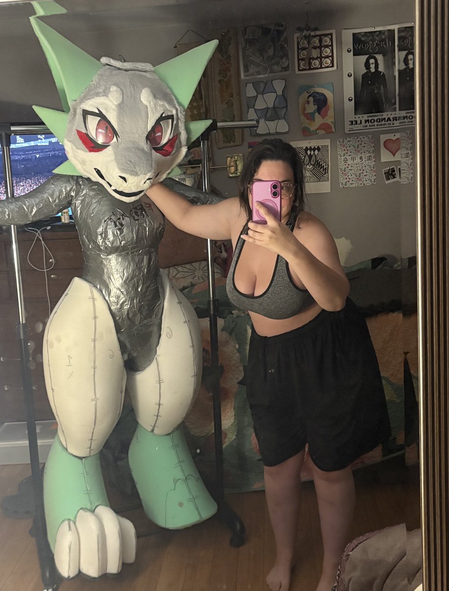 N0B0DY - - —☆ tweet media