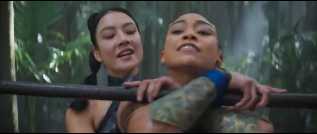 Daily_Kitana's tweet image. Kitana vs Jade 💙💚