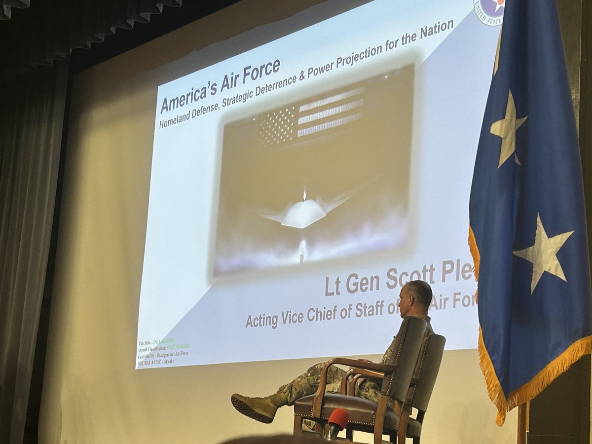 AirForceACSC's tweet photo. The school year has officially begun! ACSC Class of 2000 graduate Lieutenant General Scott L. Pleus kicked off the year by discussing how much the world has changed since he sat in Wood Auditorium as a student. https://t.co/6wzsRwCEaA
