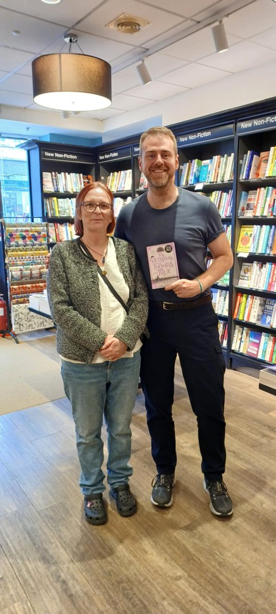 Charmedone360's tweet photo. @AJWestAuthor So lovely meeting you again at Waterstones in Kendal thankyou so much for signing The Betrayal of Thomas True such a truly beautiful book💜🦚💜 looking forward to the next one 😊 https://t.co/YhIhglx1m8