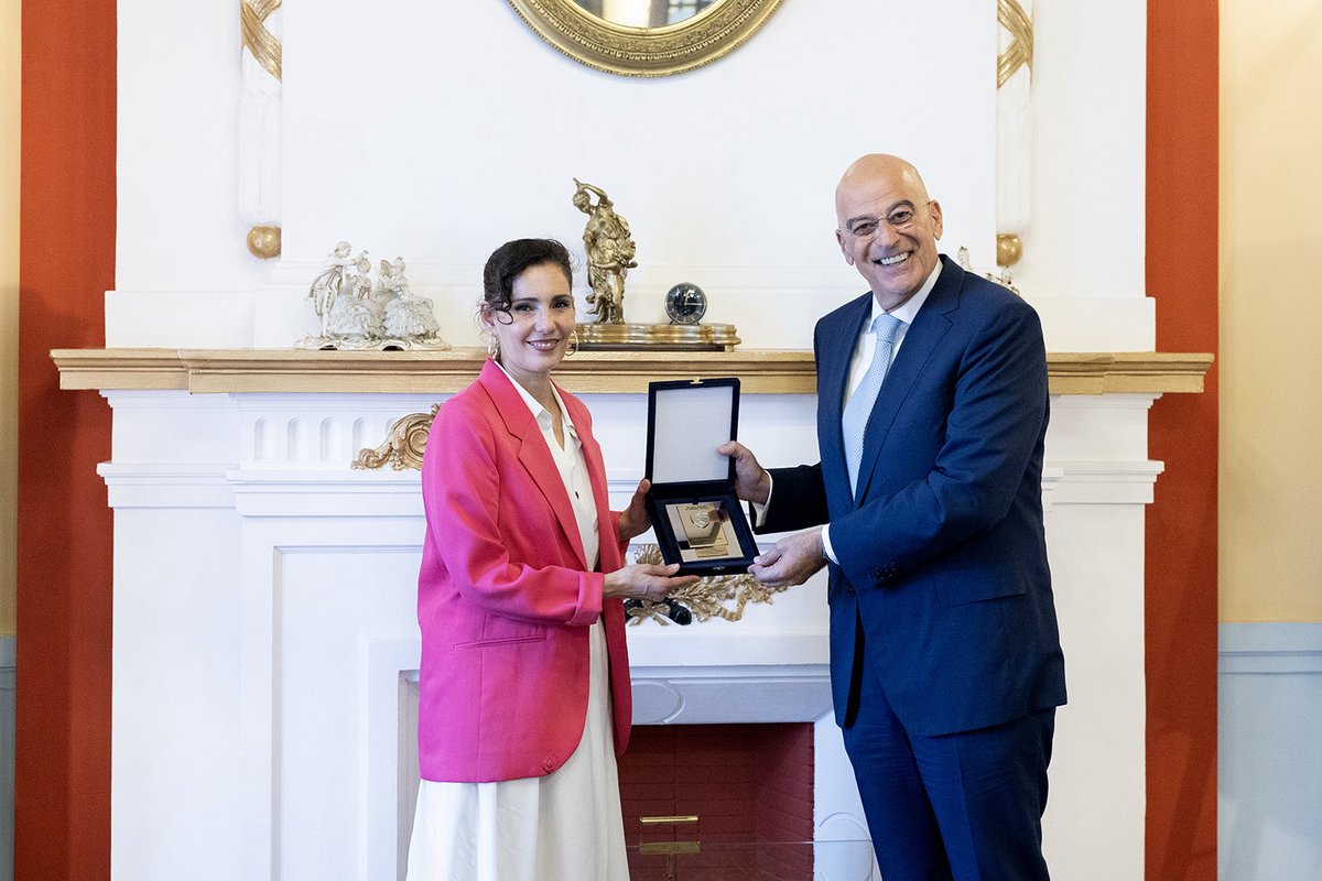 hadjalahbib's tweet image. #Greece shows how civil–military cooperation gets results in facing today’s threats.
Great discussion with @NikosDendias on deepening our partnership.
We also dug into how equality drives progress across all sectors of the society.