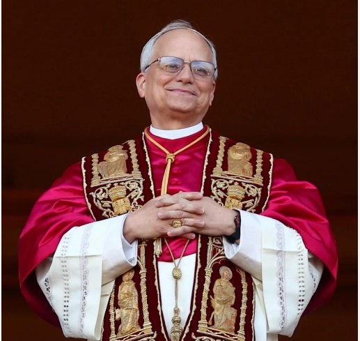 MegaGeopolitics's tweet image. JUST IN:
๐ป๐ฆ๐ฎ๐ฑPope Leo XIV calls for an immediate ceasefire in Gaza after the Israel bombed a catholic church.