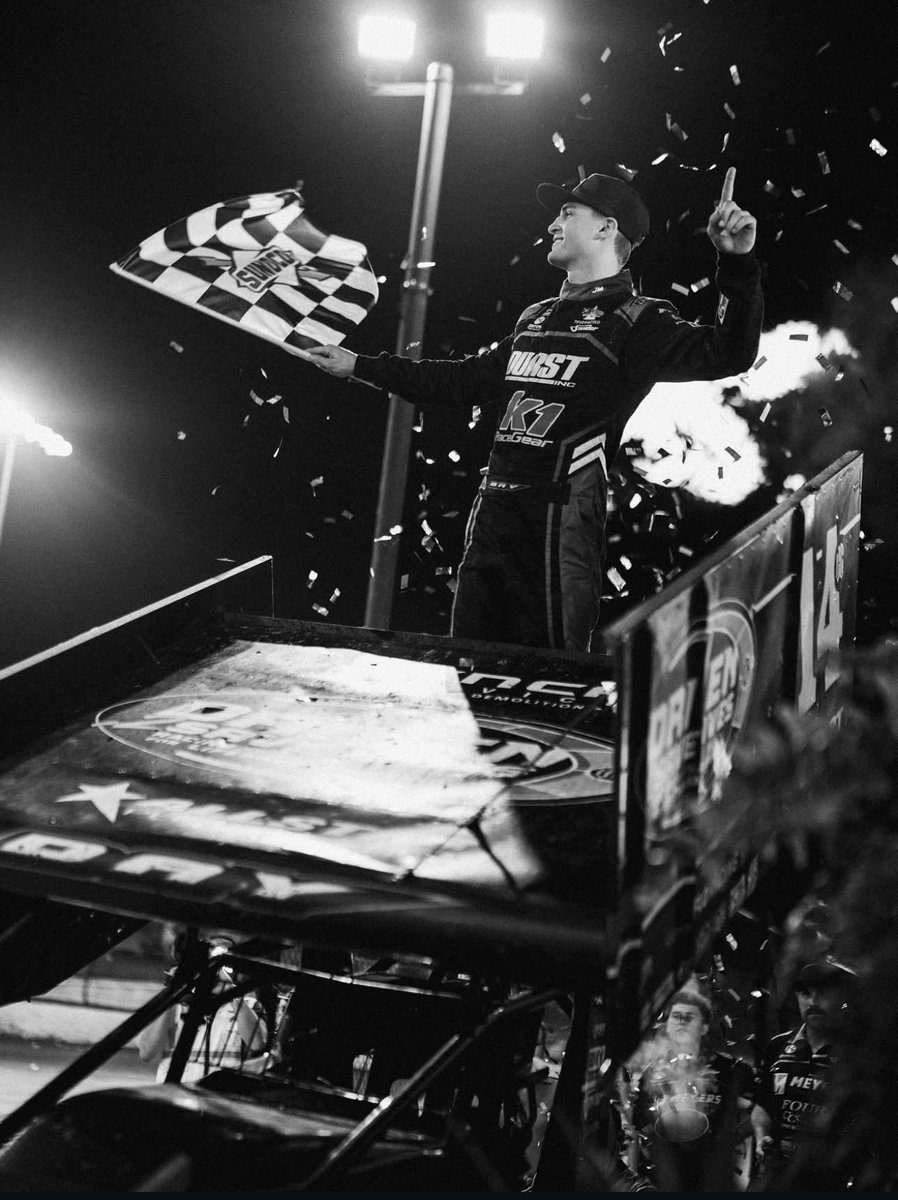 corey_day_'s tweet image. W at the Big E! Ya ya split field so it doesn’t count, but a win at Eldora is a win at Eldora👌