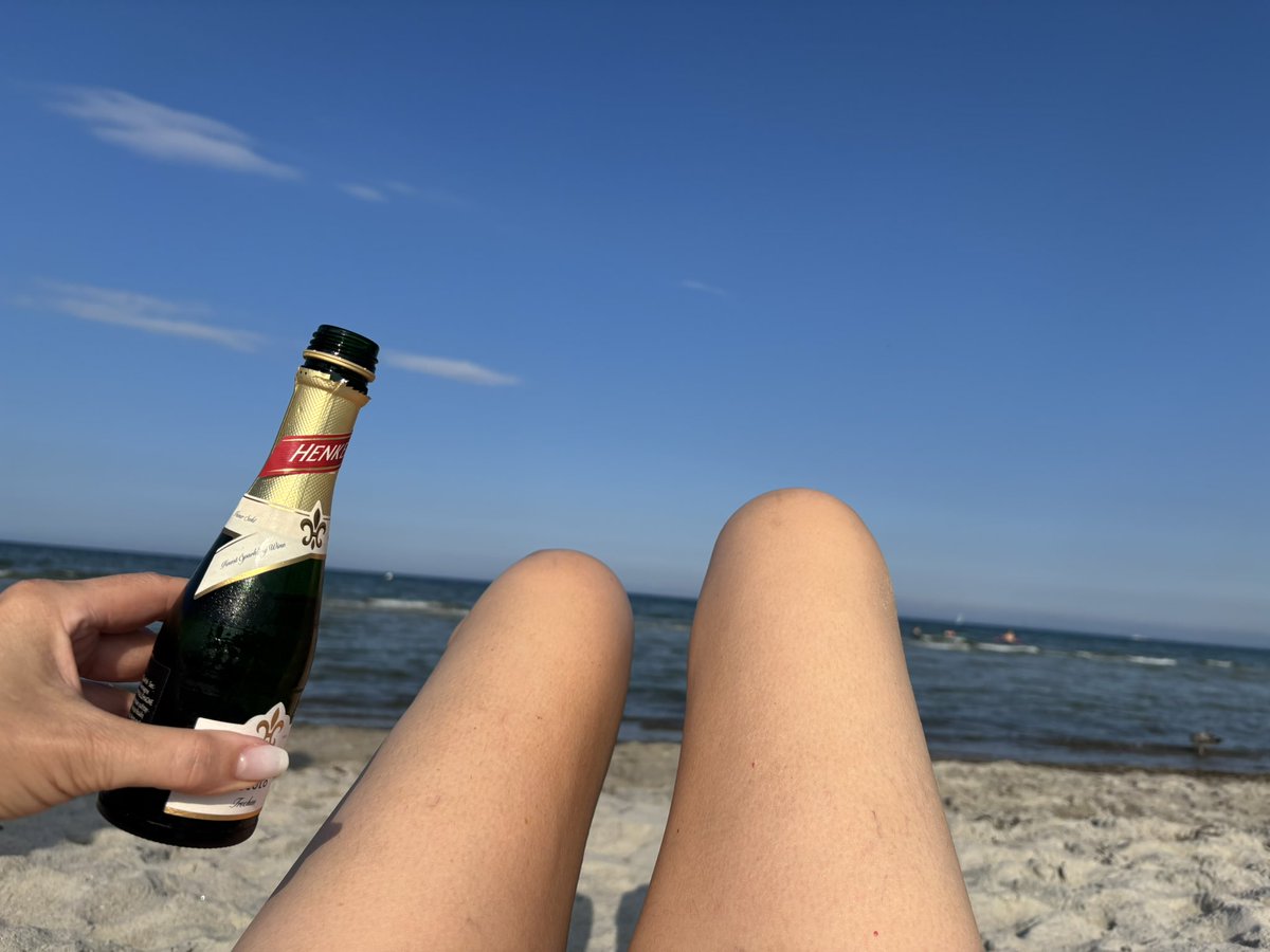 __Mone____'s tweet image. So geht’s eigentlich