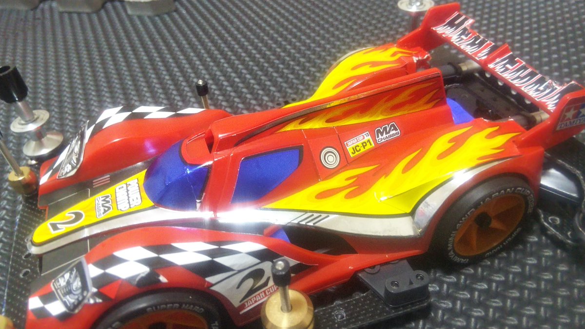 kei_tnsk_MF's tweet image. ヒートエッジのここがウルトラマンみたいでかっこいい